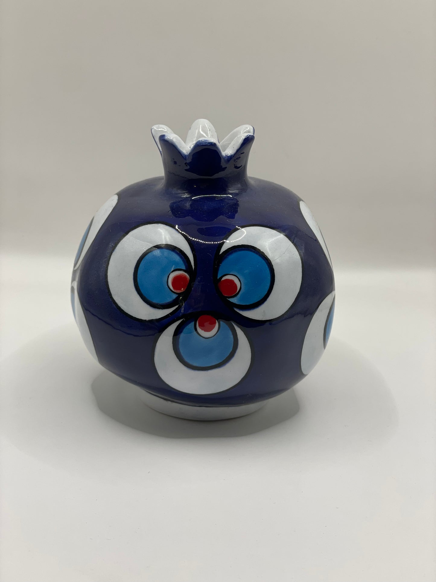 Iznik ornament - ceramic pomegranate