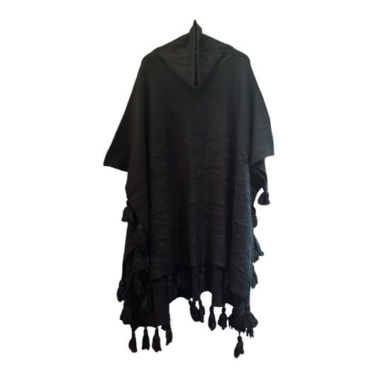 Knitted Poncho Black